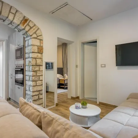 Vali 100 Meter Von Apartman